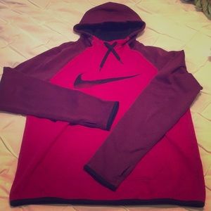 Nike Therma-Fit Hoodie